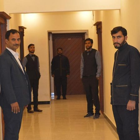 Rose Valet Guest House Islamabad Ngoại thất bức ảnh