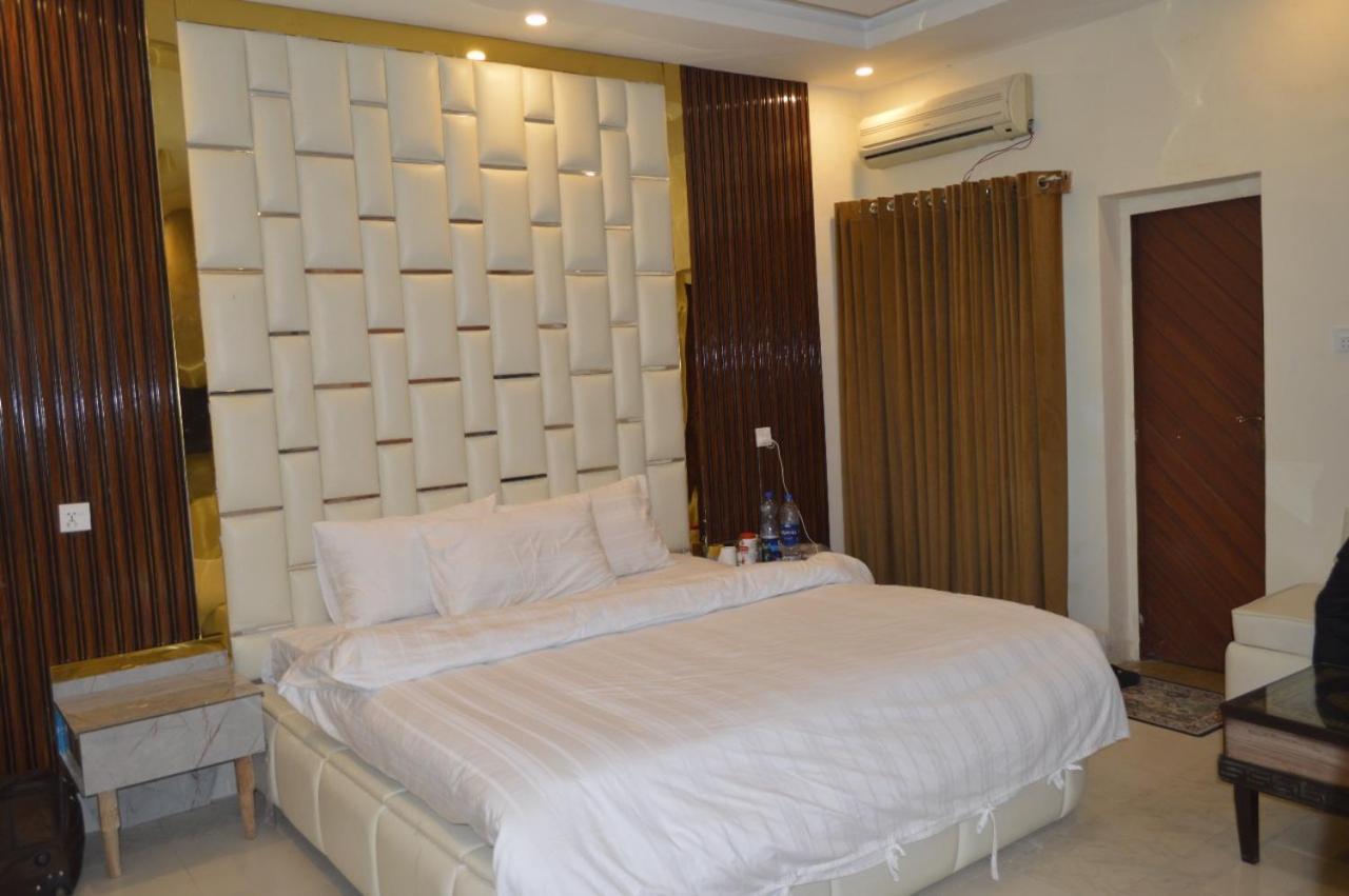 Rose Valet Guest House Islamabad Ngoại thất bức ảnh